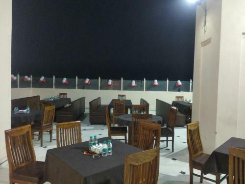Hotel Kalamandir Palace