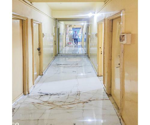 Hotel Shri Chandan By Wb Inn
