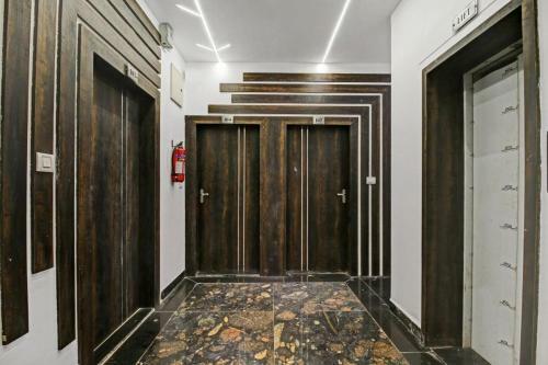 Hotel Four Petals