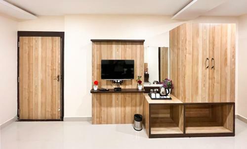 Hotel Geet Kavya Inn