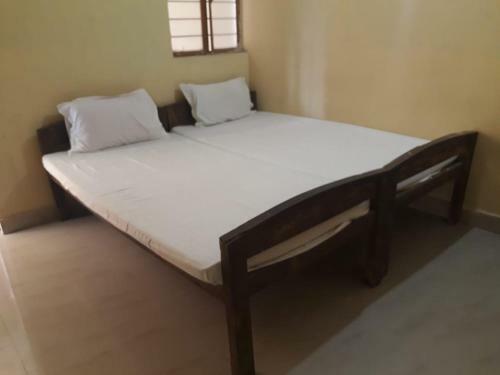 Hotel Puja Guest House By Wb Inn