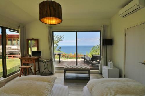 The Sky - Vacation Stay 61116v