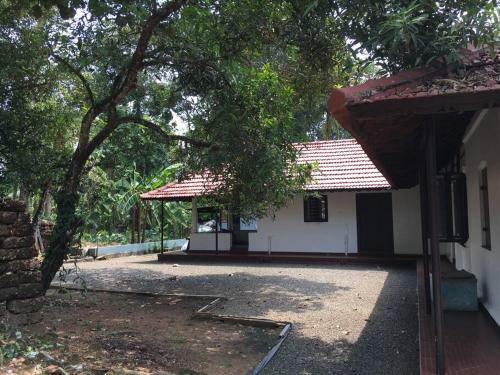 Villa Thottacherry Haven Changanacherry