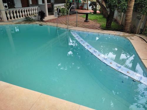 Hostal Tanisha Guest House