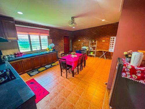Nail Guest House Kuala Besut