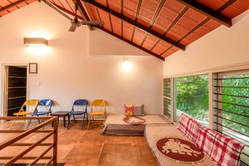 Fernweh, 1br Amidst A Coffee Plantation By Roamhome