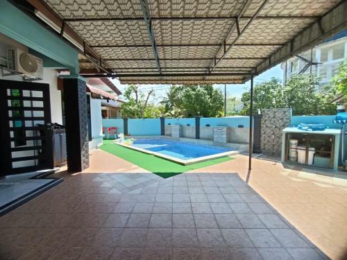 Rumah Raisha Private Pool