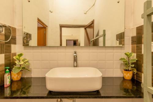Forrest Creek ,1br Amidst A Coffee Plantation By Roamhome