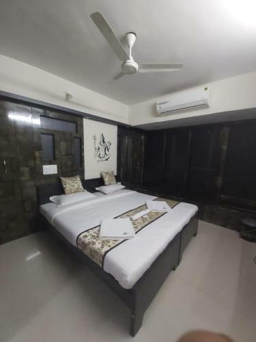 Zenith Hospitality Sindhuratna