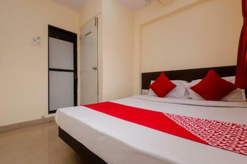 Oyo 60820 Hotel Diplomat