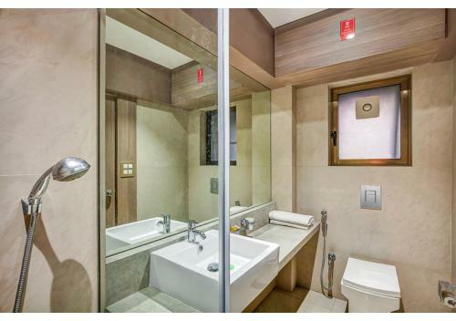 Hotel Ashok Deluxe Apartments, Marol Andheri East