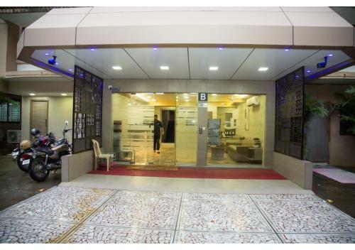Hotel Ashok Deluxe Apartments, Marol Andheri East