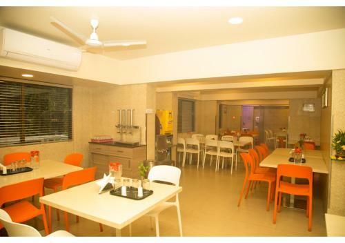 Hotel Ashok Deluxe Apartments, Marol Andheri East
