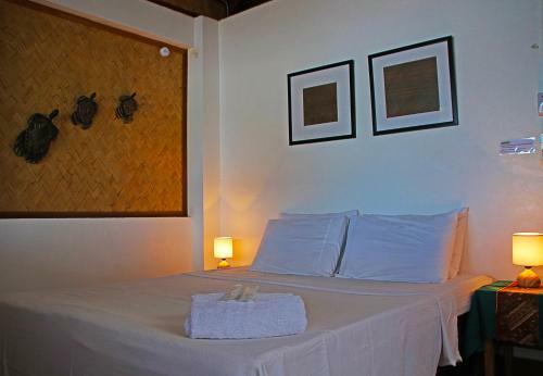 Golden Monkey Beach Hotel