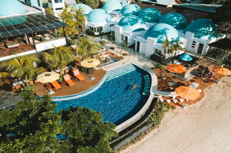 Hotel Weekends El Nido Beach Resort