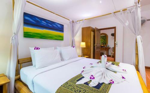 Villa Jasmine, Chef, 4 Bed Sea View Infinity Pool