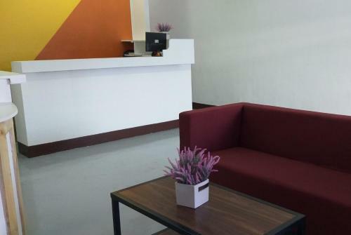 8th Street Hostel - Santo Nino Branch