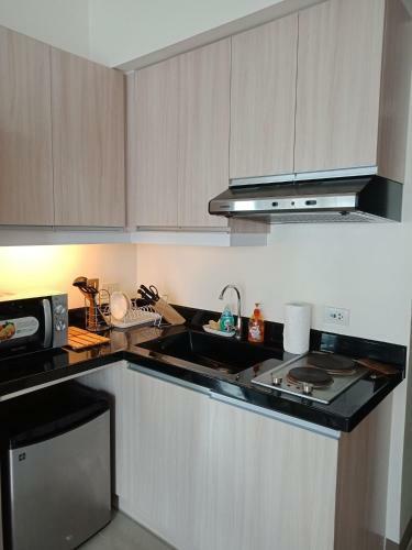 Apartamentos Mabolo Garden Flat With Free Rooftop Pool