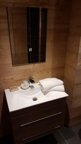 Hotel H�tel Restaurant Bellec�te