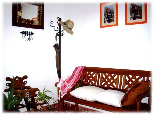 Hostal Centro Ornitol�gico El Primillar
