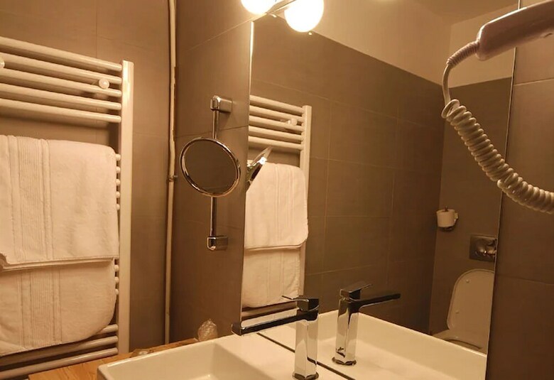 Mon Hotel � Gap