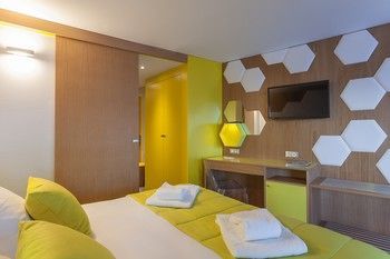 Hotel H�tel Le Royal Ours Blanc