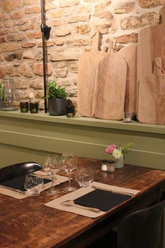 Hotel Courtille De Solutr�