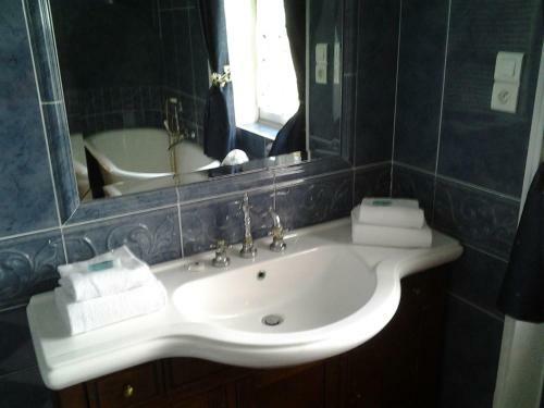 Hostal Le Fief Des Cordeliers