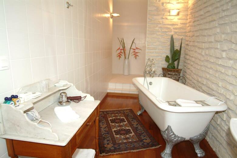 Hotel Ch�teau De La Dame Blanche - Logis