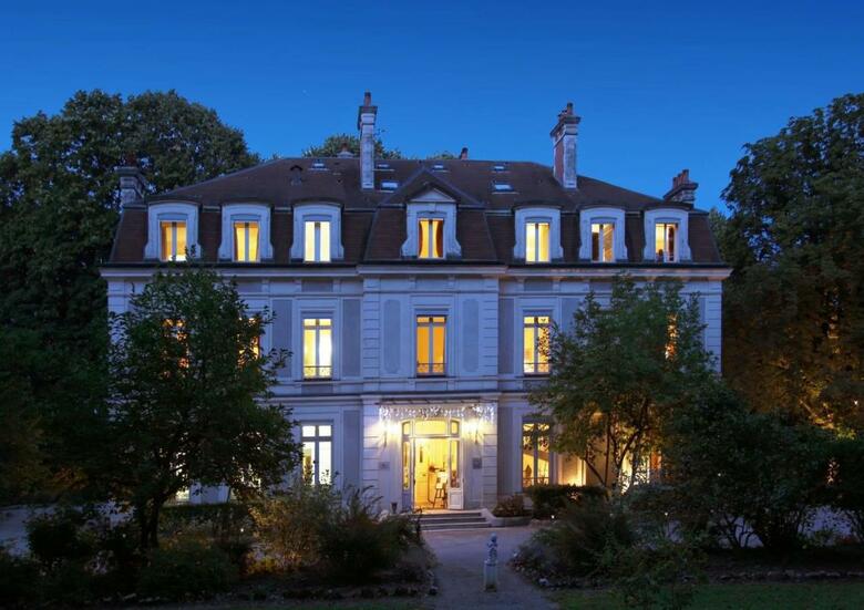 Hotel Ch�teau De La Dame Blanche - Logis