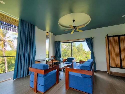 Hotel Nha Bong Villa