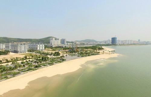 Maichi Premium Apartment Halong