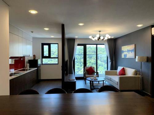 Modern 3 Bedroom Serviced Apartment By Wyndham