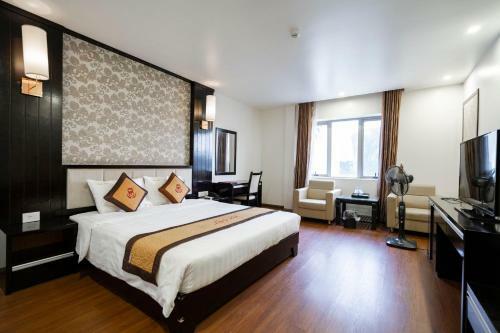 Luxury Hotel