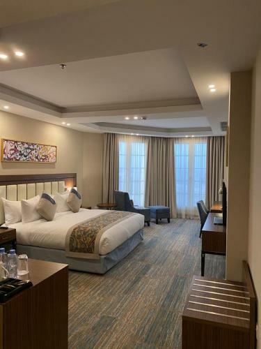 Braiden Hotel