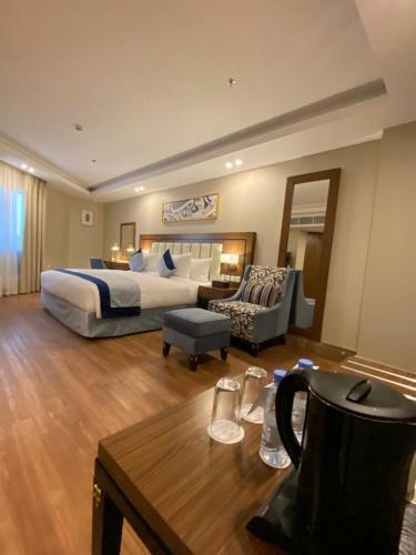 Braiden Hotel