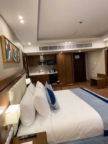 Braiden Hotel