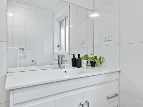 Hostal Private Bed Room Near By Monash Uni