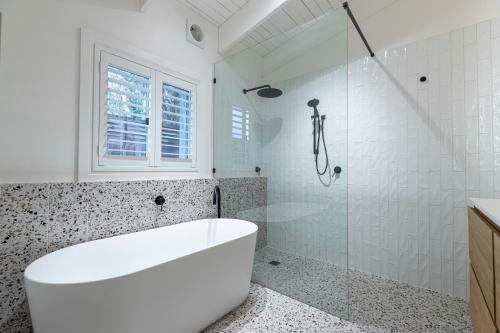 Spacious Getaway Home With Generous Backyard