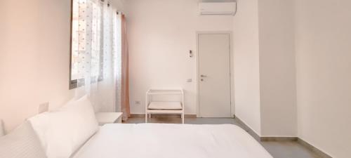 Apartment Cachemire, 3br, Tel Aviv, Kerem, Alsheikh St, #tl70