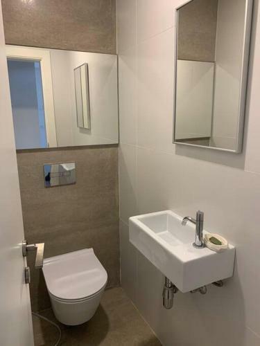 Apartamento Sunny 2 Br By The Hilton Bay