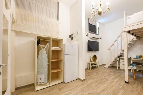 Gallery Apartment Step From Lilienblum And Rothschild Boulevard