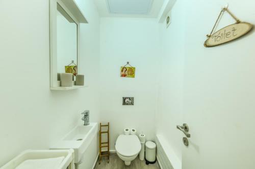 Gallery Apartment Step From Lilienblum And Rothschild Boulevard