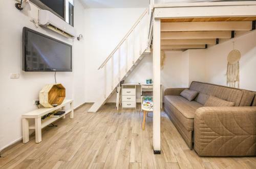 Gallery Apartment Step From Lilienblum And Rothschild Boulevard