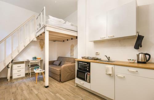 Gallery Apartment Step From Lilienblum And Rothschild Boulevard