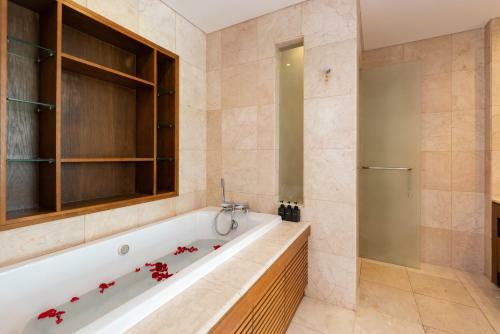 Luxury Ocean Villa 3 Bedrooms Close To The Beach