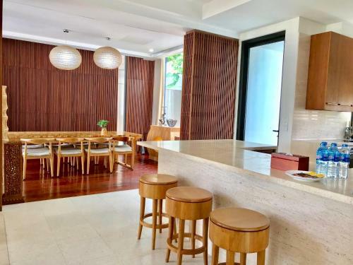 Beachfront Villa 3bedrooms Romantic For Honeymoon