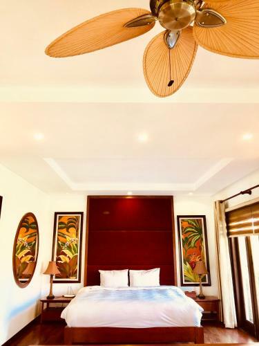 Excellent Ruby Villa Near Han River