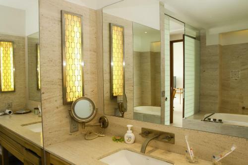 Apartment 2 Br Ocean View By Hyatt Da Nang