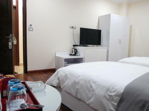Glory Hotel